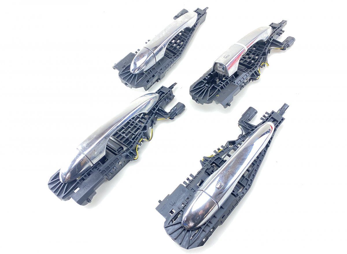 670075322 670013708 Door handle exterior set MASERATI GHIBLI III (M157) (2013-2023)