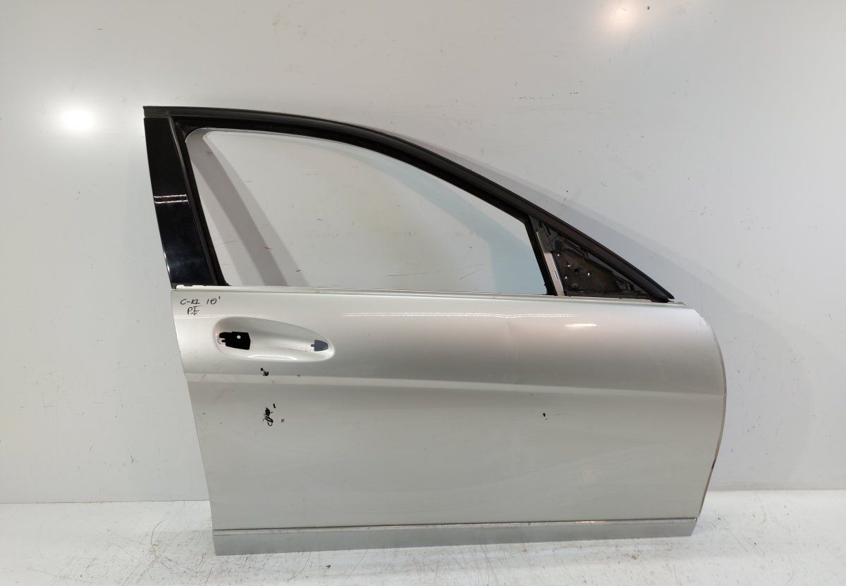 Door Front Right MERCEDES-BENZ C-CLASS (W204) (2007-2013)