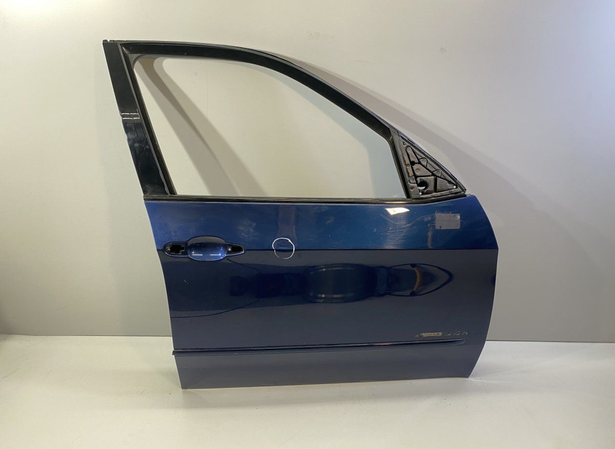 Door Front Right BMW X5 (E70) (2007-2013)