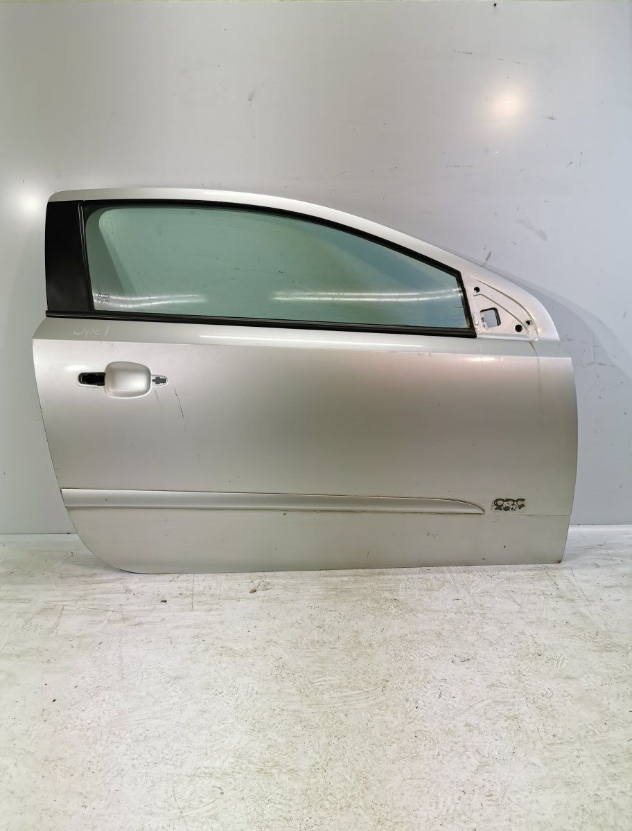 Door Front Right OPEL ASTRA H (2004-2014)