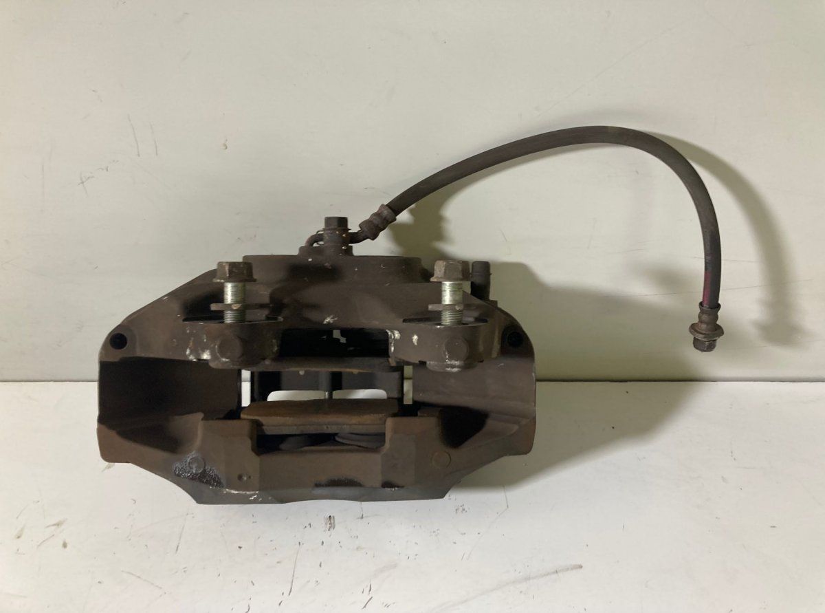 4775030560 Brake caliper Front  left LEXUS GS IV (2011-2020)