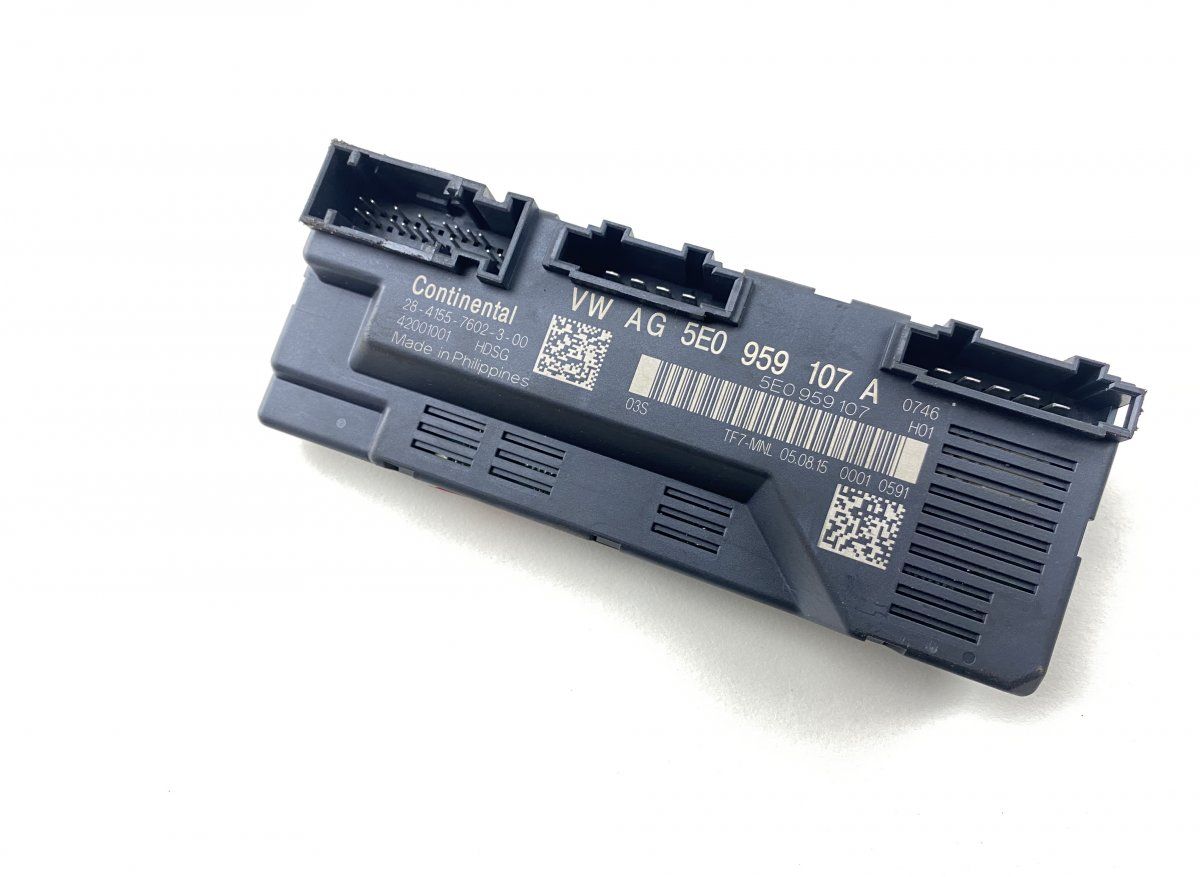 5E0959107A Bootlid / tailgate control unit SKODA OCTAVIA III (5E) (2012-2019)