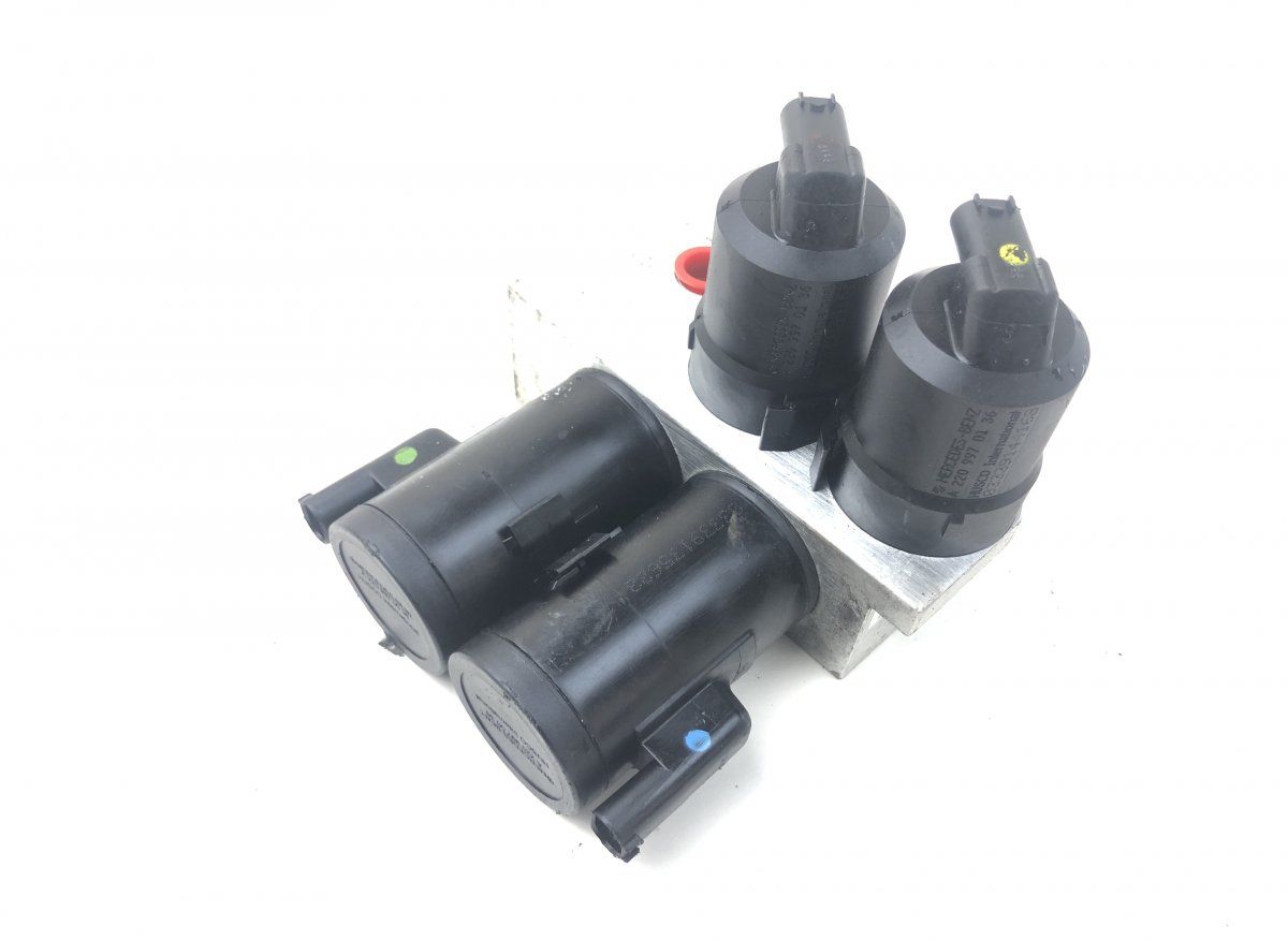 A2203200358 A2203201258 Air suspension / self-levelling suspension, other MERCEDES-BENZ SL-CLASS (R230) (2001-2012)