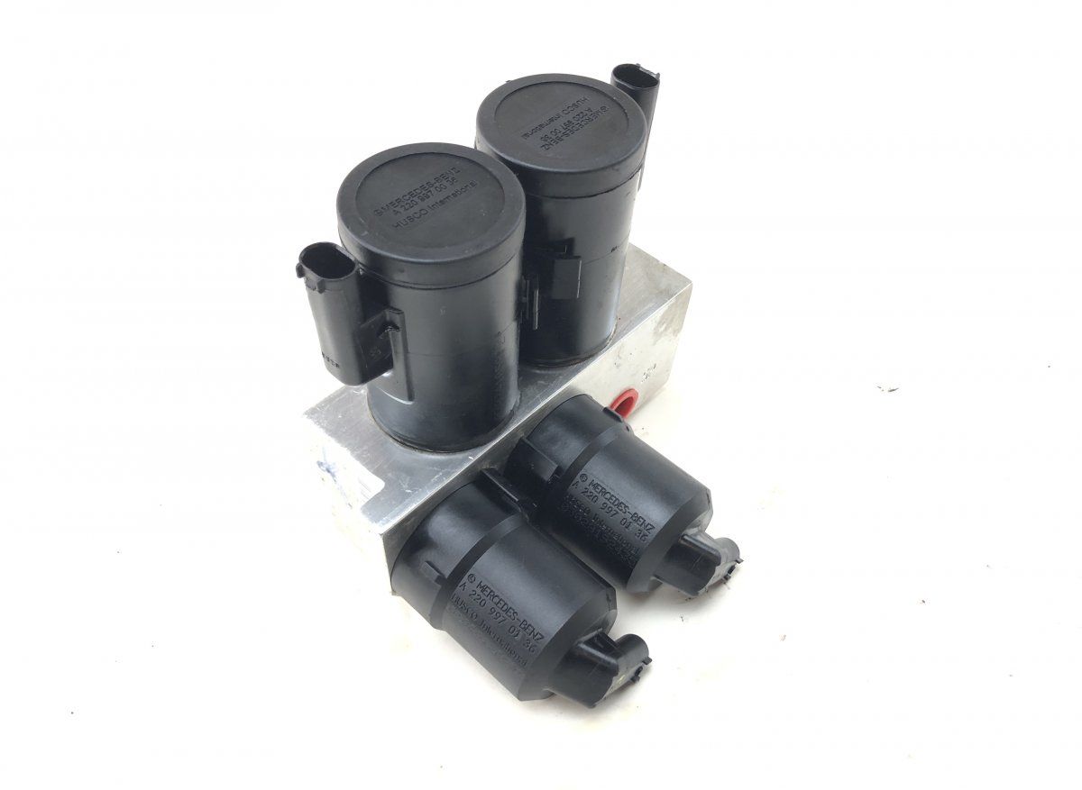 A2203200358 A2203201258 Air suspension / self-levelling suspension, other MERCEDES-BENZ SL-CLASS (R230) (2001-2012)