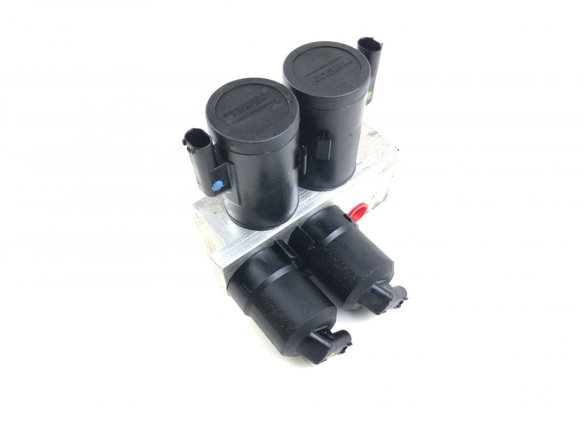 A2203200358 A2203201258 Air suspension / self-levelling suspension, other MERCEDES-BENZ SL-CLASS (R230) (2001-2012)