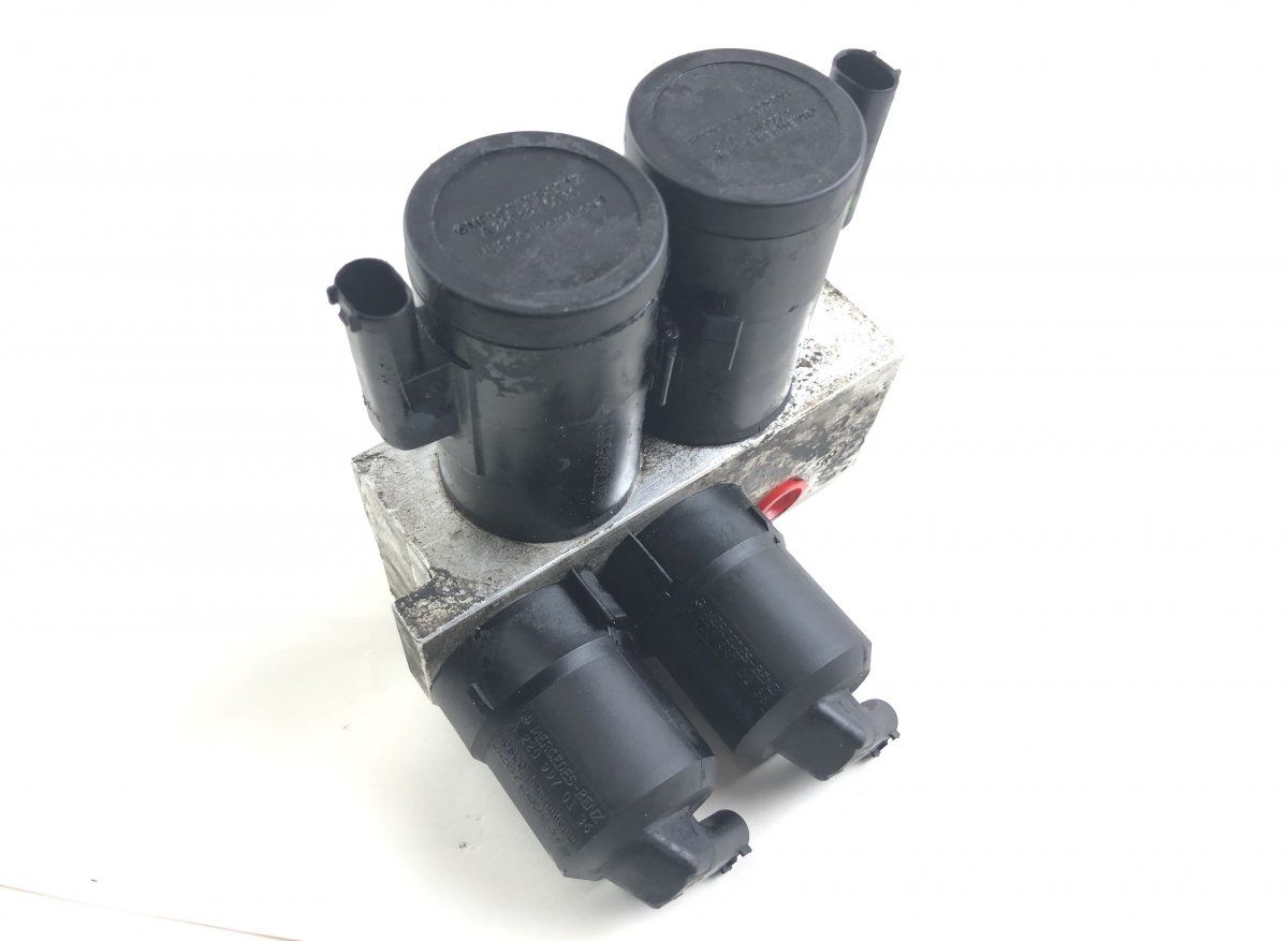 A2203200358 A2203201258 Air suspension / self-levelling suspension, other MERCEDES-BENZ SL-CLASS (R230) (2001-2012)