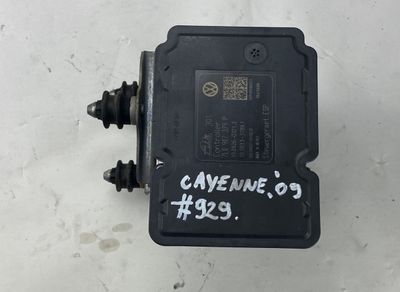 7L0907379P ABS hydraulic unit / pump PORSCHE CAYENNE I (2002-2010)