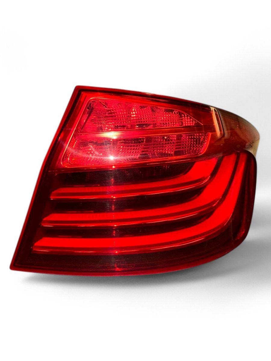 63217306162 7306162 Tail light, right BMW 5 (F10, F11) (2010-2017)