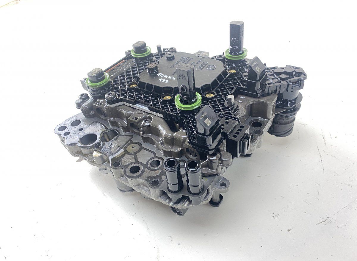 5WP25003AC 5WP25003AB Aut. gearbox valve body (mechatronics) VW TIGUAN I (5N) (2007-2018)