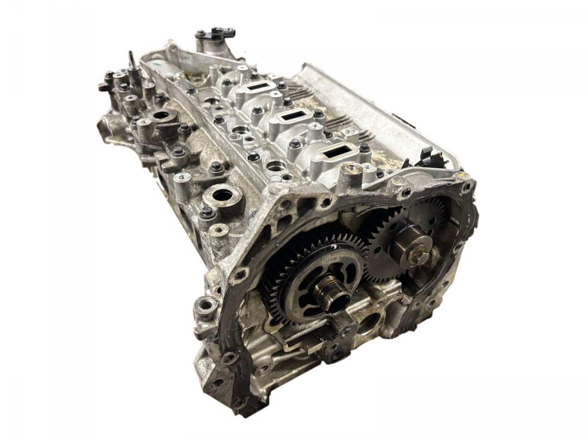 110411760R Cylinder Head MERCEDES-BENZ C-CLASS (W205) (2013-2021)