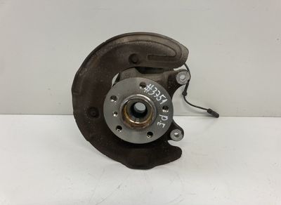 6870838 687083802 Obudowa łożyska koła przód prawa BMW 2 Active Tourer (F45, F46) (2013-2021)