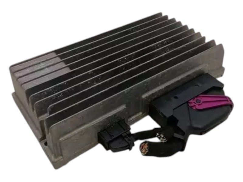 AUDI R8 TYPE 42 V10 5.2 SPYDER Amplifier 420035223D