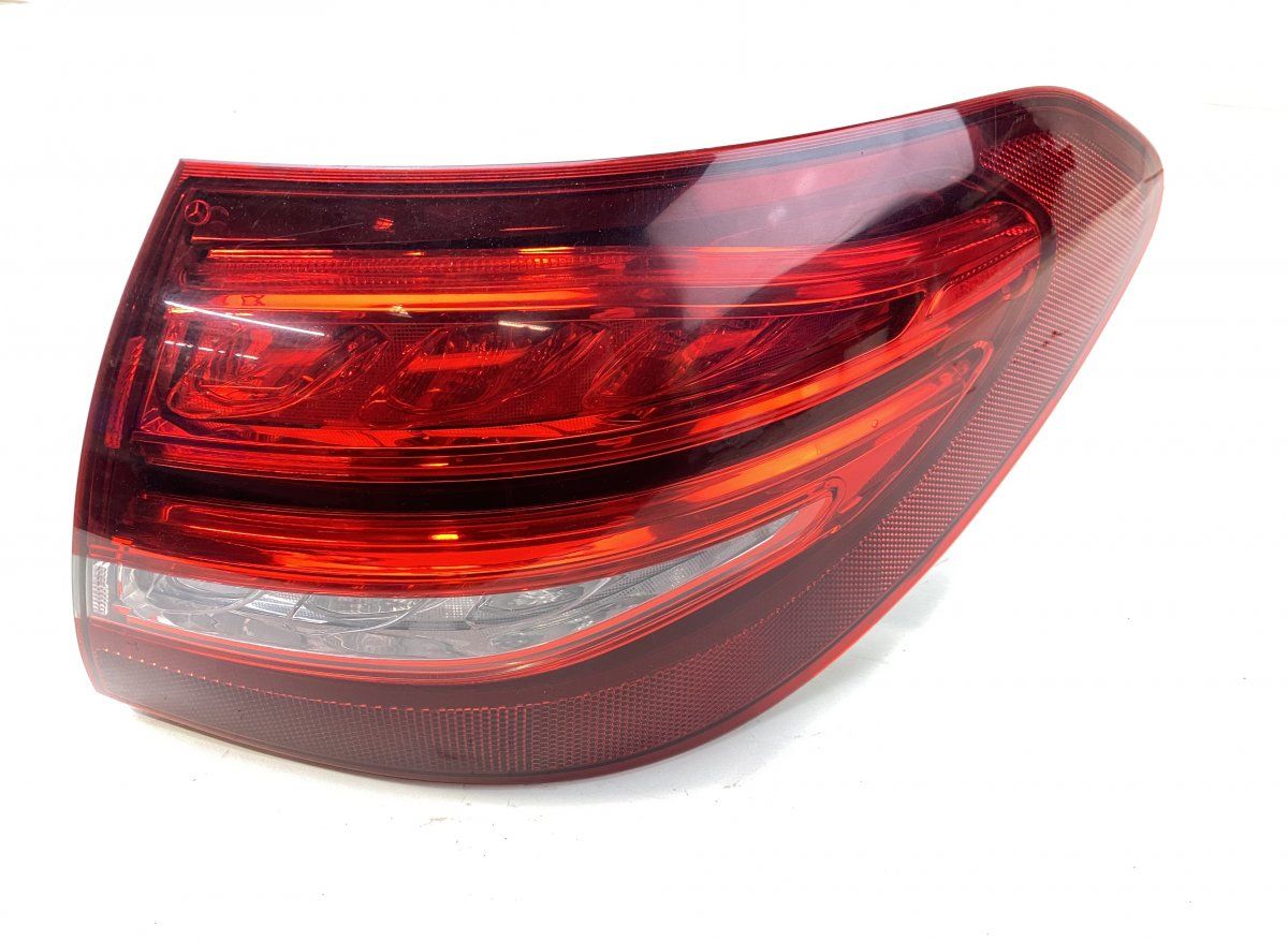 A2059060303 Tail light, right MERCEDES-BENZ C-CLASS (W205) (2013-2021)