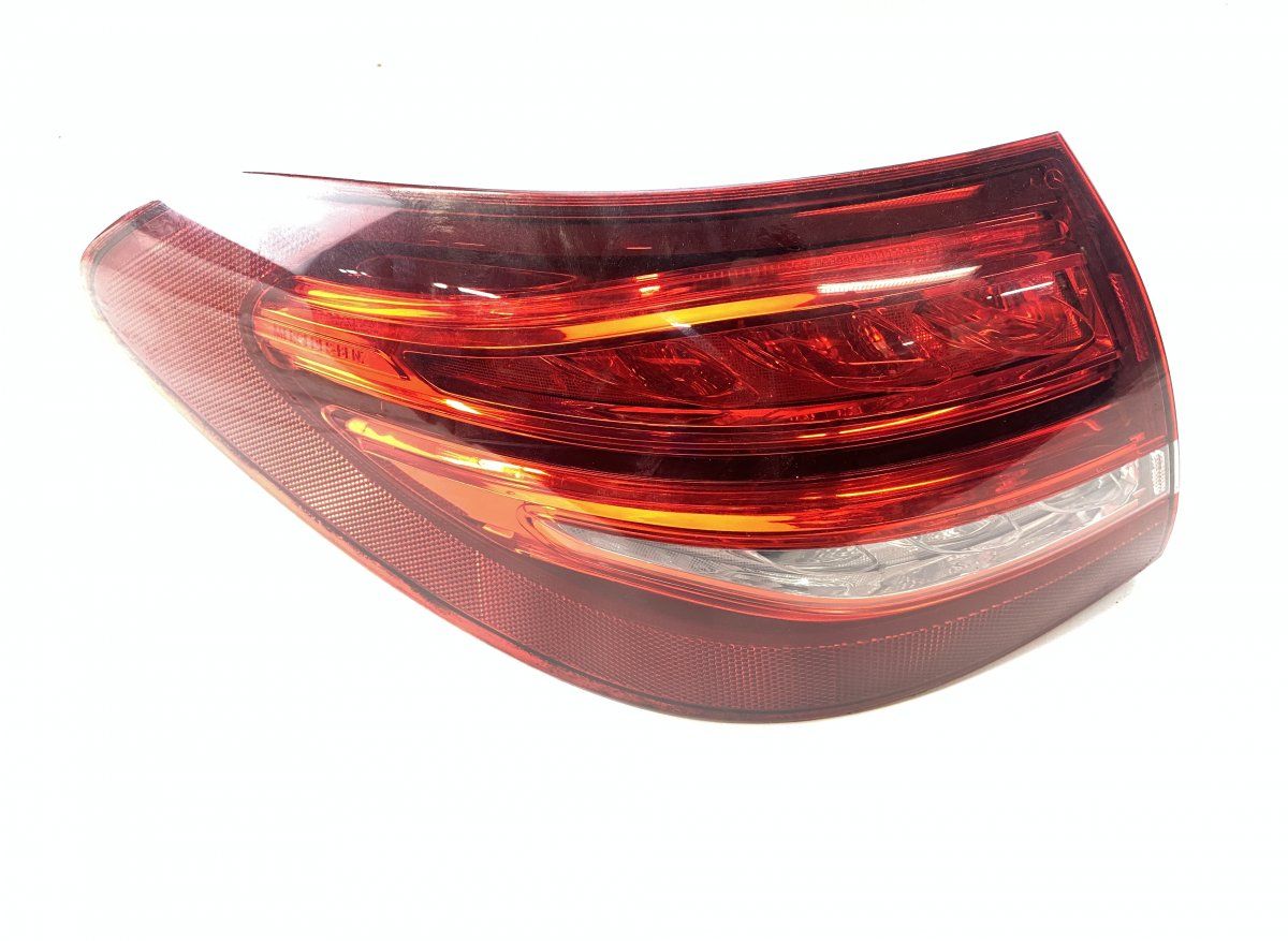 A2059060203 Tail light left MERCEDES-BENZ C-CLASS (W205) (2013-2021)