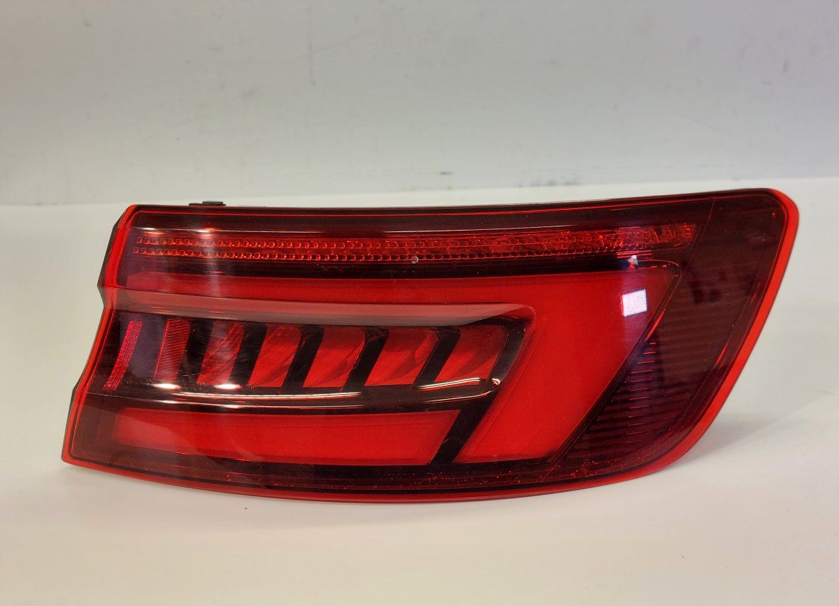8W5945092G 2SD012246 Tail light, right AUDI A4 (8W, B9) (2015-)