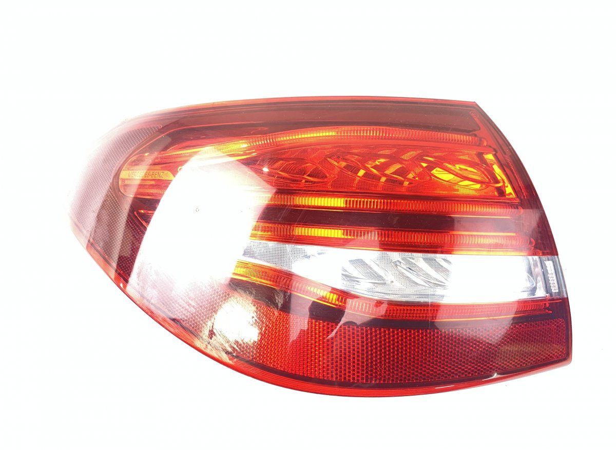 A2059065100 Tail light left MERCEDES-BENZ C-CLASS (W205) (2013-2021)