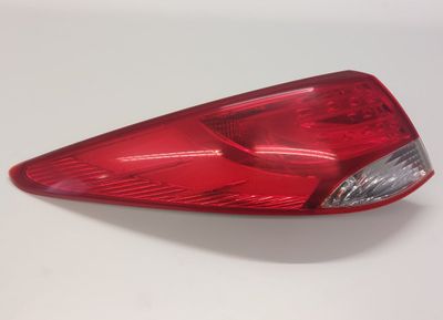 924102Y000 92401-2Y0 924012Y0 Bakljus vänster HYUNDAI TUCSON II / ix35 I (LM) (2009-2017)