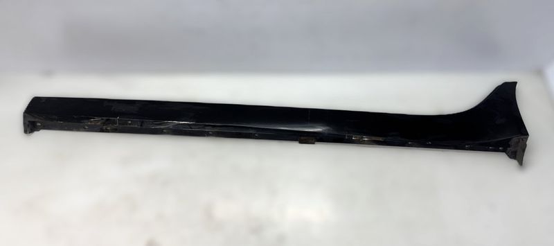 T2H19197LML Side Skirt Left JAGUAR XF (X260) (2015-2024)