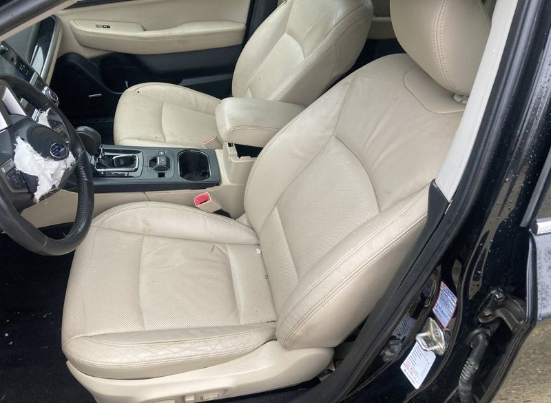 Set Of Seats SUBARU LEGACY VI / Outback (2014-2019)