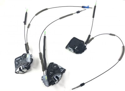 6903048130 Комплект ключалки (резета) LEXUS ES VII (2018-)