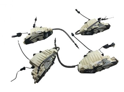 A2217201335 Set med dörrlås (spärrar) MERCEDES-BENZ S-KLASS (W221) (2005-2013)