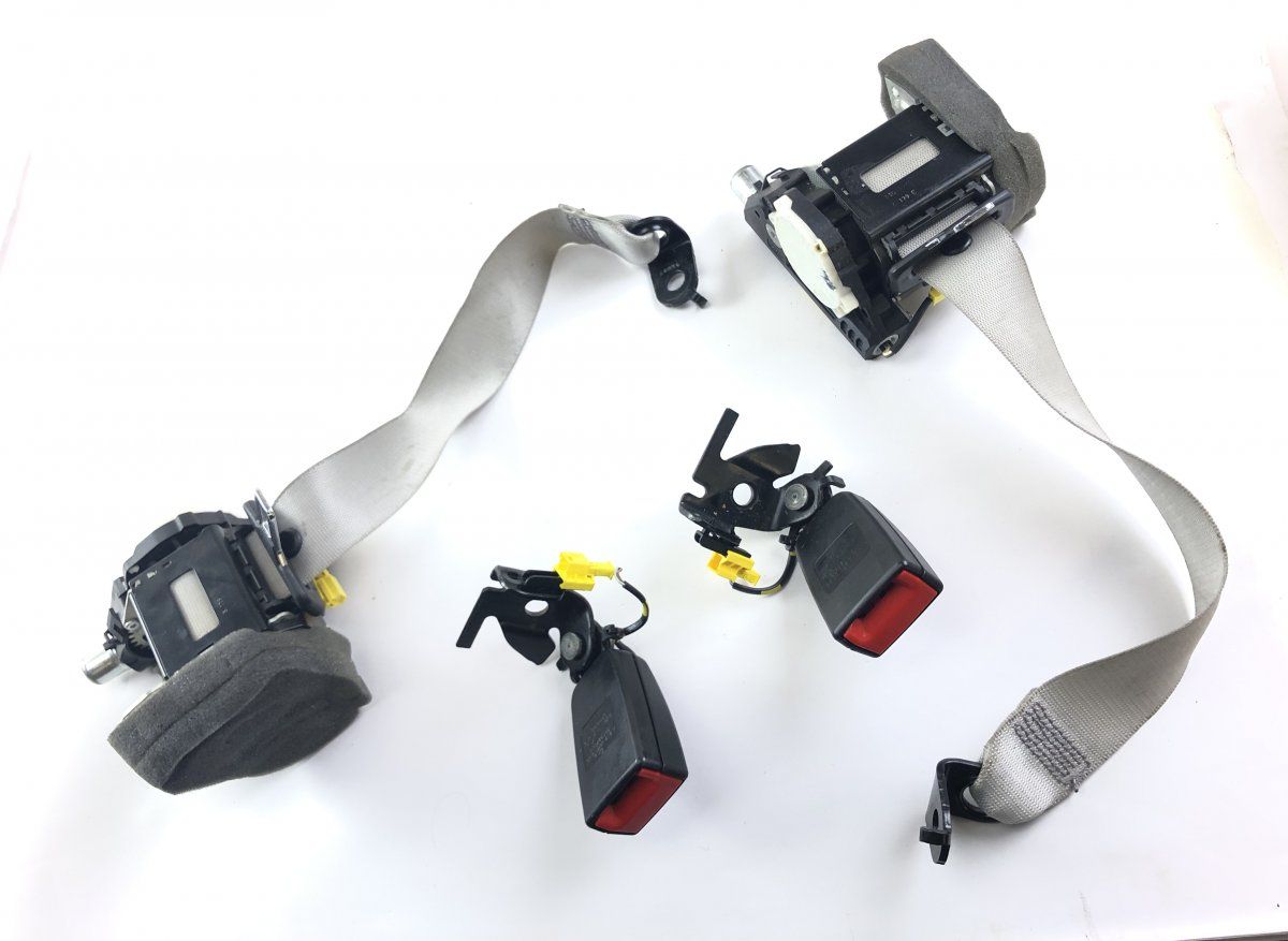 A2188600185 Seat Belt Set MERCEDES-BENZ CLS (C218) (2011-2017)