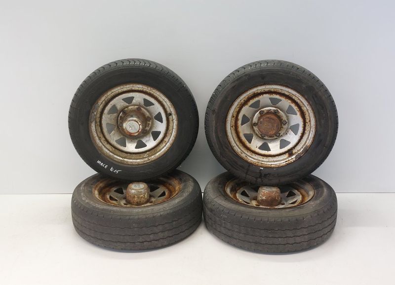 Rim set With Tyres 4 pcs TOYOTA HIACE IV (H100) (1989-1995)