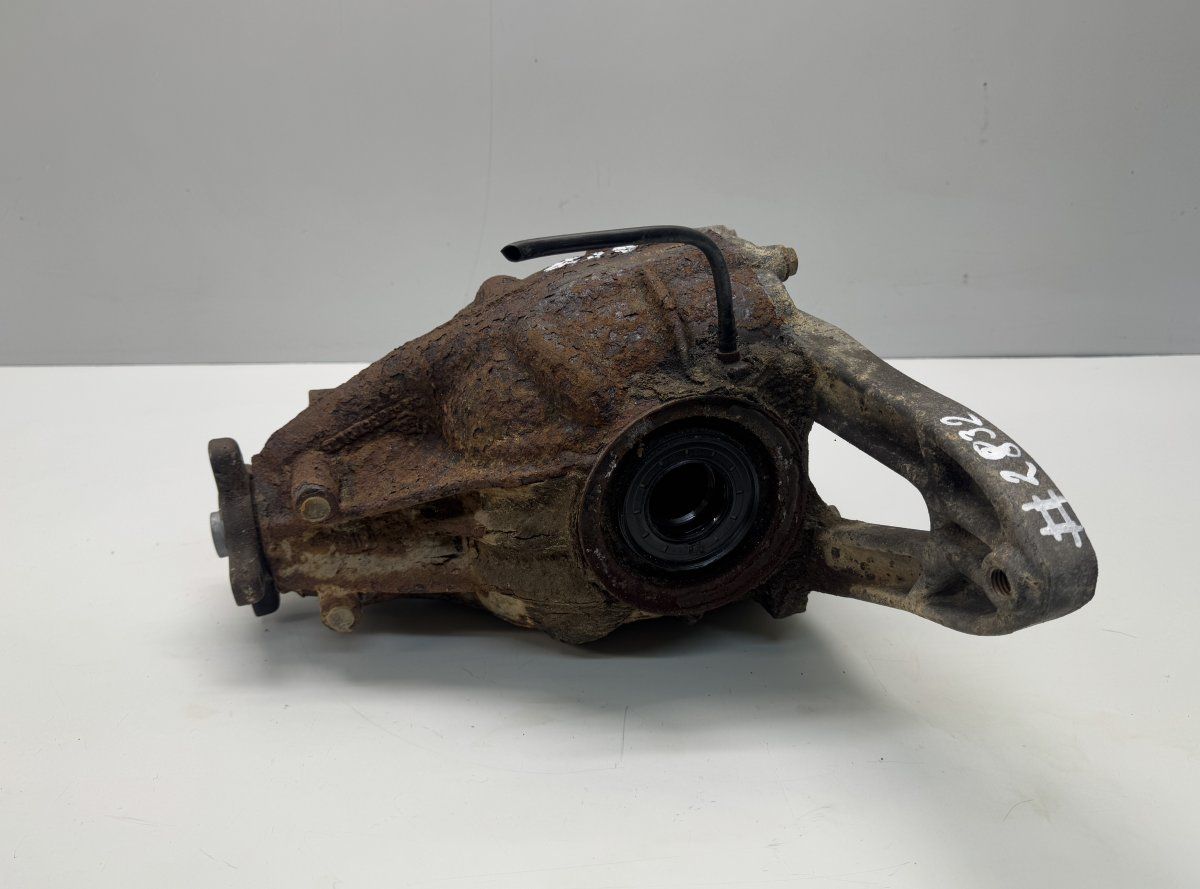 A6393501114 A6393510108 Rear axle differential MERCEDES-BENZ VITO / VIANO (W639) (2003-2014)