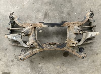 20152SG010 20252SG000 20252SG010 20250FG042 Rear axle Beam SUBARU FORESTER (SJ) (2013-2018)