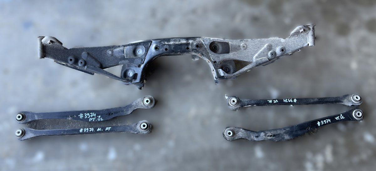 33306851560 33326851563 33326851569 Rear axle Beam BMW X1 (F48) (2014-2022)