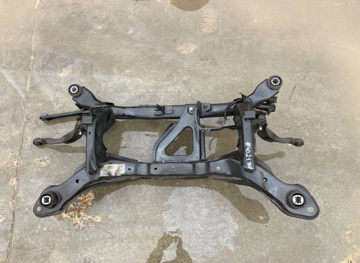 31329931 Rear axle Beam VOLVO XC60 I (2008-2017)