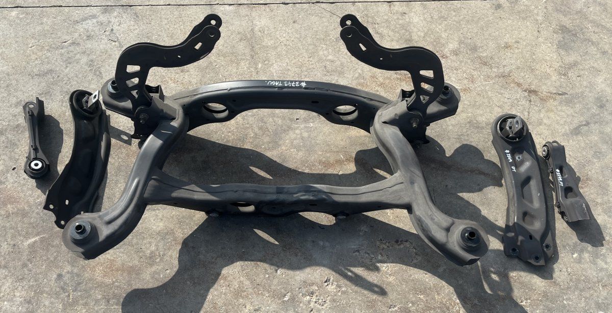 A2463501108 A2463500406 A2463500506 A2463500053 Rear axle Beam MERCEDES-BENZ B-CLASS (W246, W242) (2011-2018)