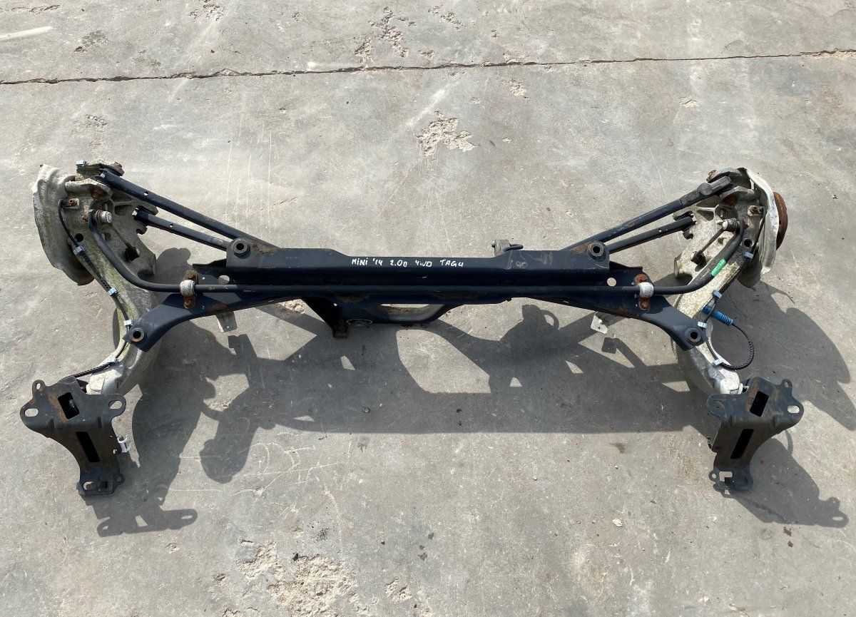 33319804723 33559808014 33329805657 33329805658 33326768726 33326768724 33322444442 33322444441 Rear axle Beam MINI MINI COUNTRYMAN I (2010-2016)