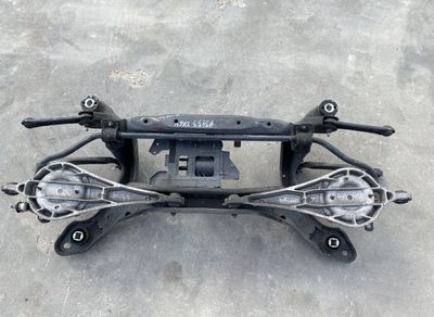 31212171 31317707 31317708 31201087 31317602 31406752 31262690 31406751 31262689 30736874 30748921 6G9N-9D653-BB 6G9N9D653BB Греда на задния мост VOLVO V70 III (BW) (2007-2016)