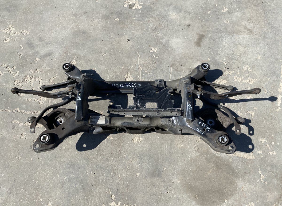 31277225 31317602 3040446 G14232RS0649 31406750 31212034 2725S60 31329635 Rear axle Beam VOLVO S60 II / V60 I (2010-2018)