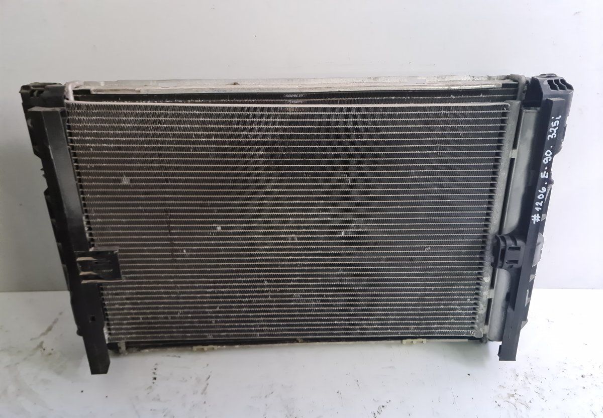 Radiator BMW 3 (E90, E91, E92, E93) (2005-2011)