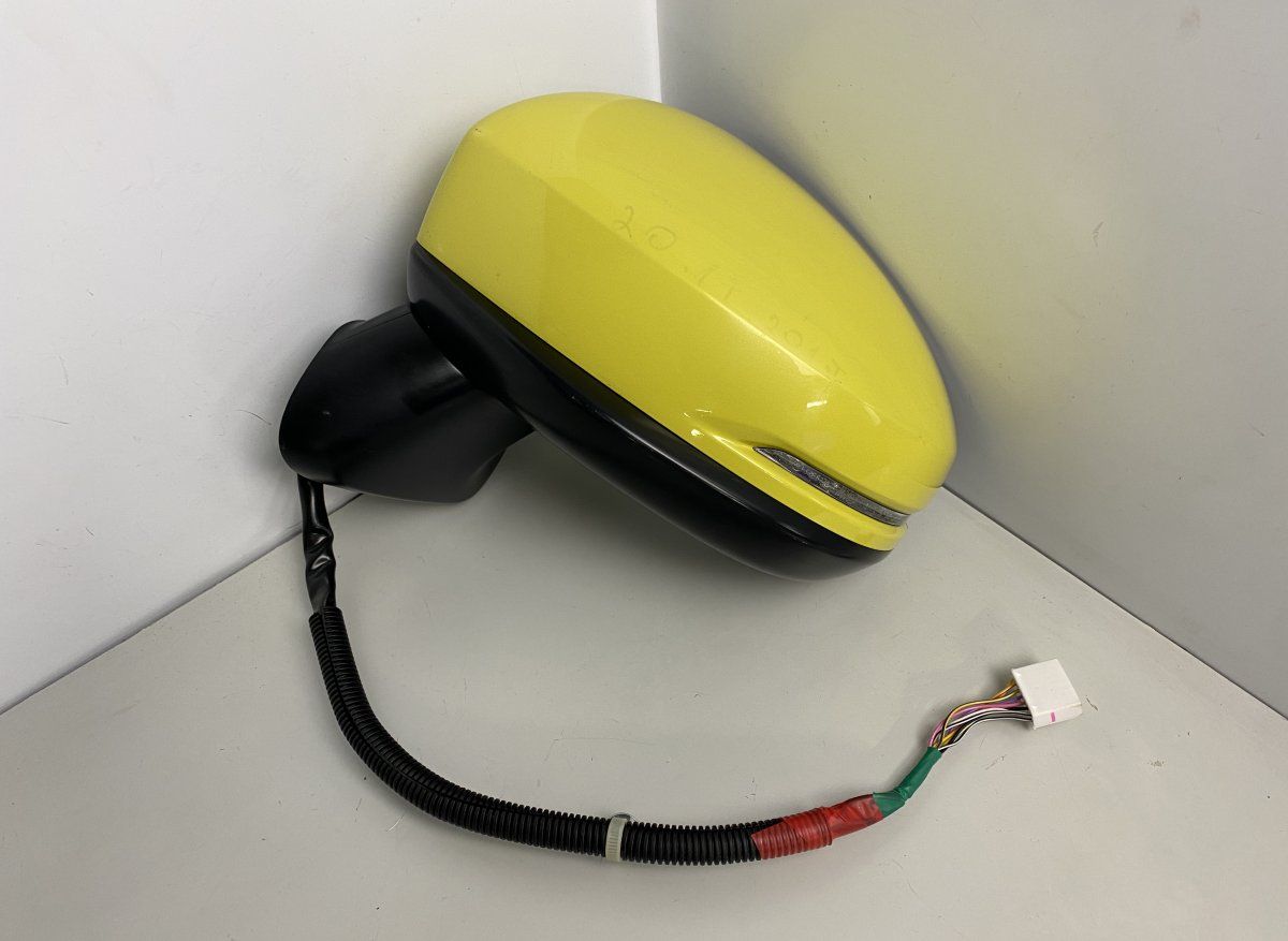 037576 E13037576 Mirror left HONDA JAZZ IV (GK) (2013-2020)