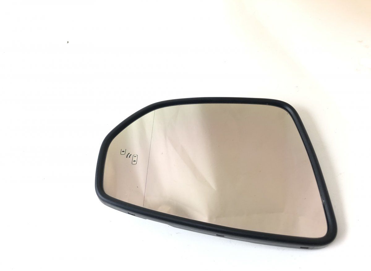 8793133G01 Mirror glass right LEXUS ES VII (2018-)