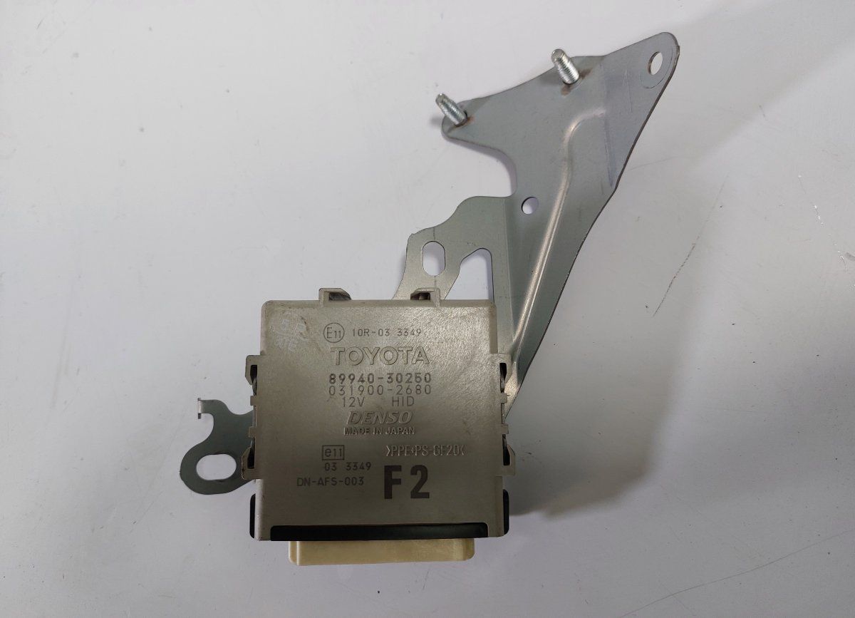 8994030250 Lights control unit LEXUS GS IV (2011-2020)