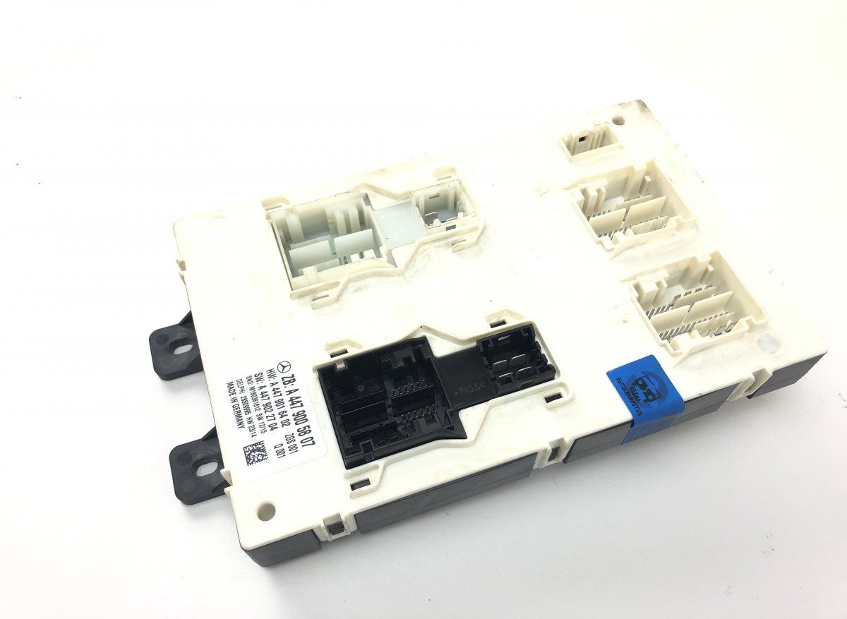 28509995 28507029 28610731 Fuse box MERCEDES-BENZ VITO / V-CLASS (W447) (2014-)