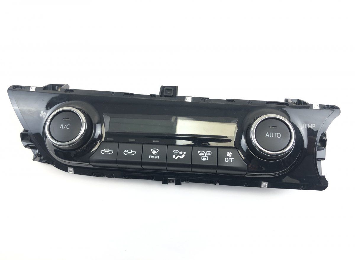 559000KB30 Heater control panel TOYOTA HILUX VIII (AN110, AN120, AN130) (2015-)