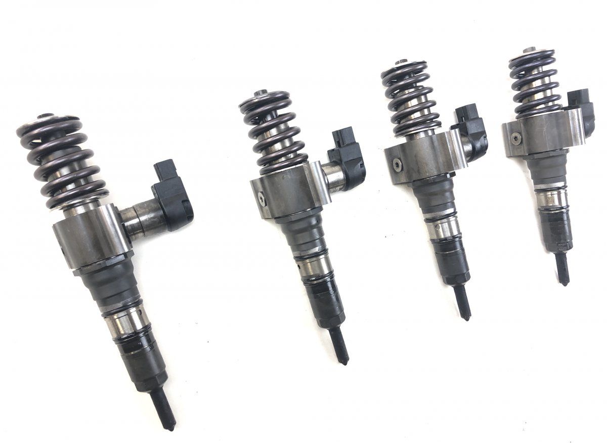 A2C20006580 Fuel injector set VW PASSAT B6 (3C) (2005-2010)