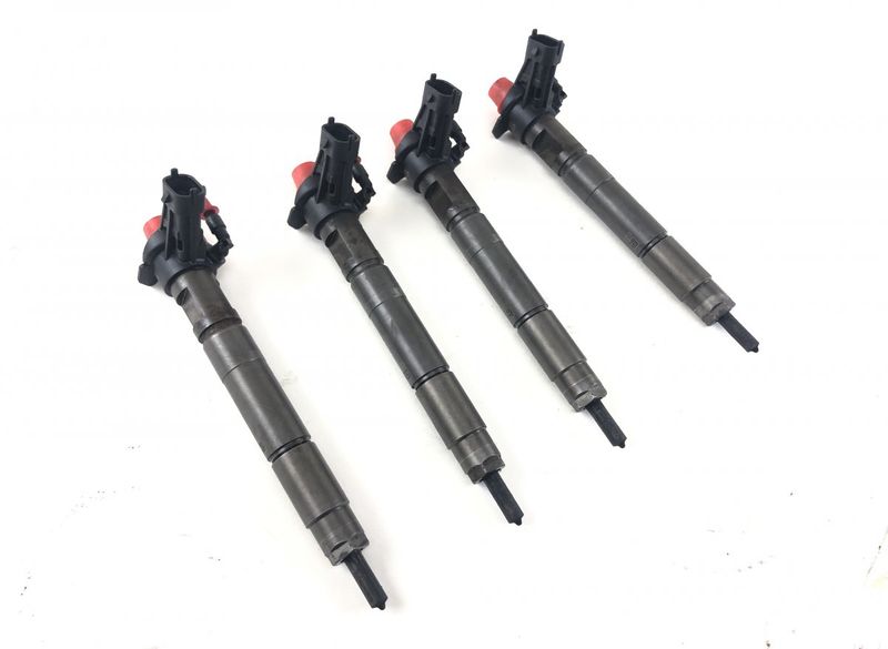 0445115067 0986435402 15062058F 15062050F Fuel injector set CHRYSLER VOYAGER V (RT) (2007-2016)