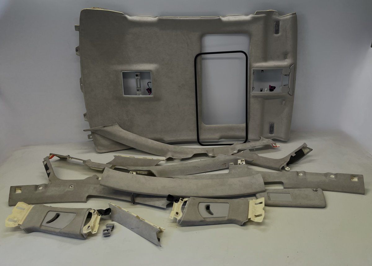 4E0867505AH 4E0867233D 4E0867242F 4E0867245D 4E0867234D 4E0867241F 4E0868289H 4E0868290H 8E010172M 4E0868438D 4E0867239AA 4E0857635 4E0867246D 4E0867240AA 4E0857607B Headliner AUDI A8 (4E) (2002-2010)