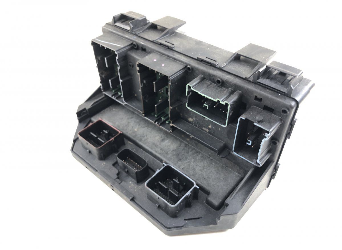 04692315AI Fuse box JEEP GRAND CHEROKEE IV (WK, WK2) (2010-2021)