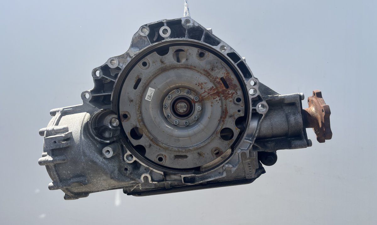 NUJ 0B5301389K 0B5105317J Gearbox AUDI A5 (B8) (2007-2016)