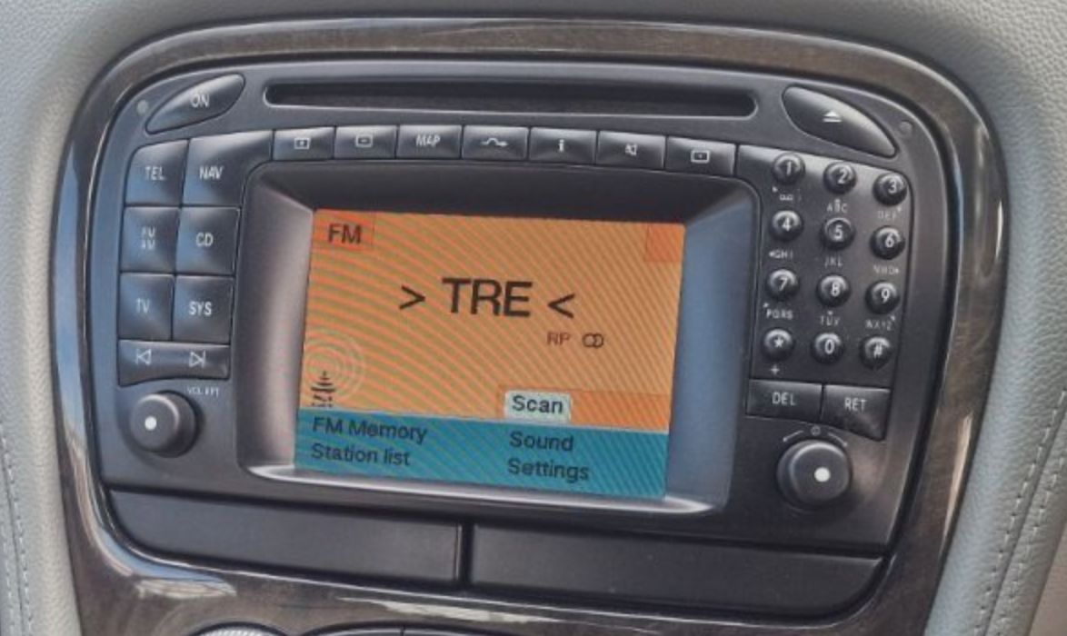 7612001523 8618001514 Radio MERCEDES-BENZ SL-CLASS (R230) (2001-2012)