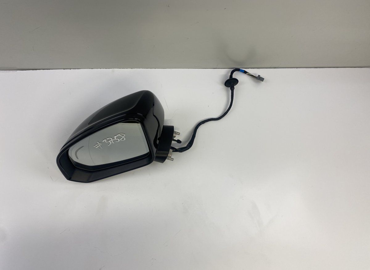 31477663 Mirror left VOLVO XC40 / EX40 / EC40 (536, 539) (2017-)