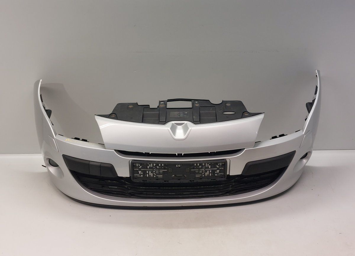 620220035R 622540001R Front Bumper RENAULT MEGANE III (DZ/BZ/KZ) (2008-2016)