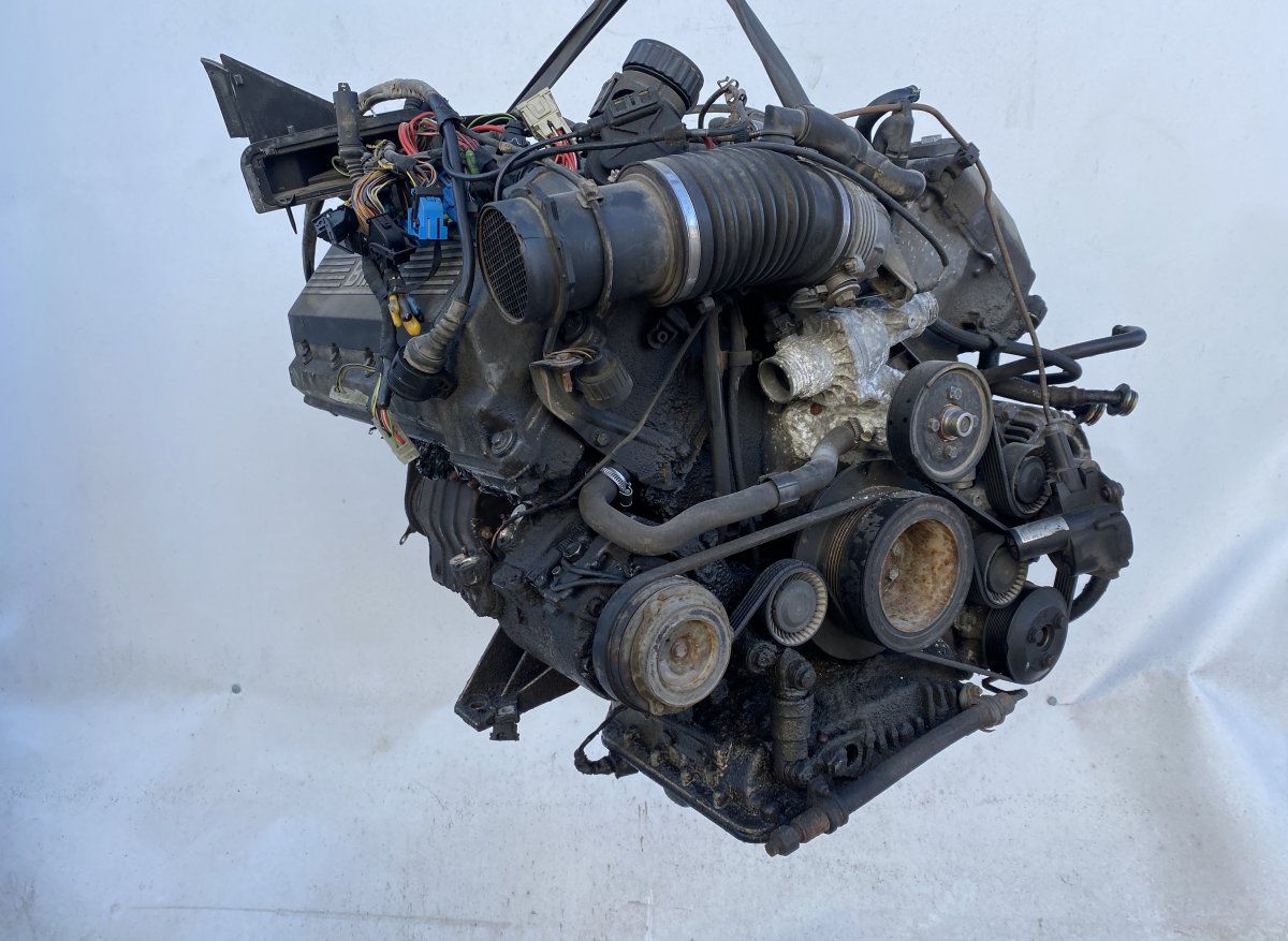 8369027 Engine BMW 7 (E38) (1994-2001)